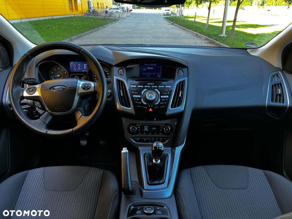 Ford Focus - 13