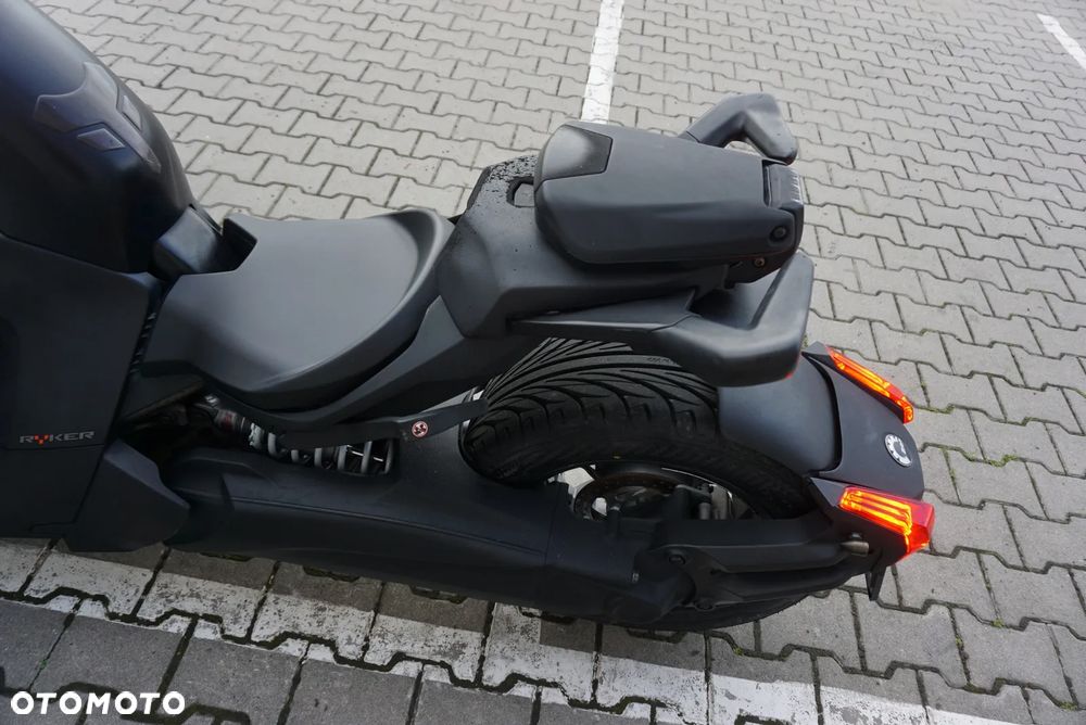 Can-Am Ryker - 15