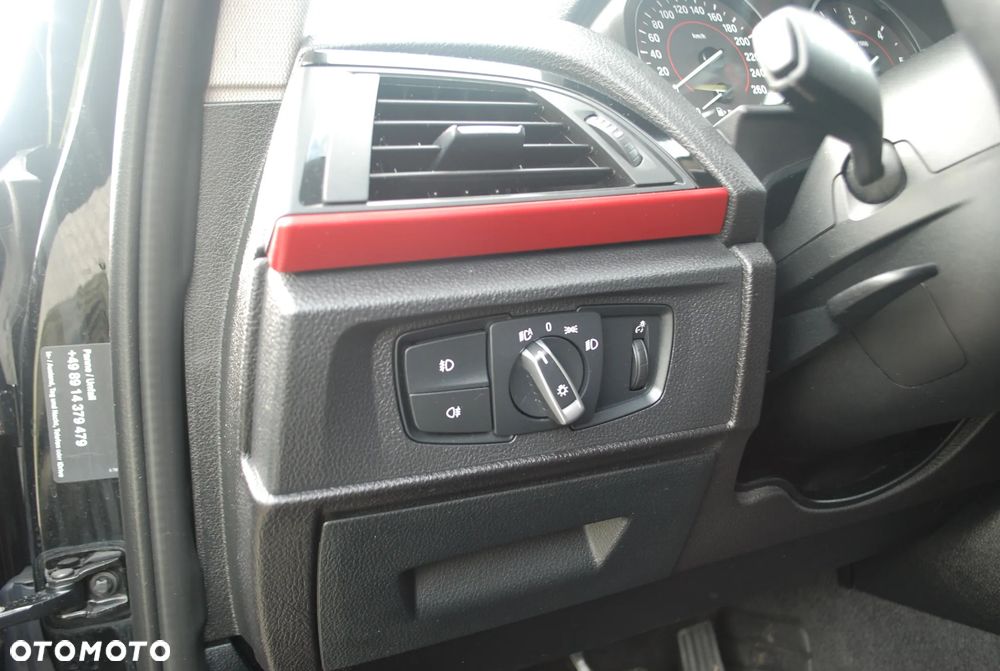 BMW Seria 1 118d Sport Line - 26