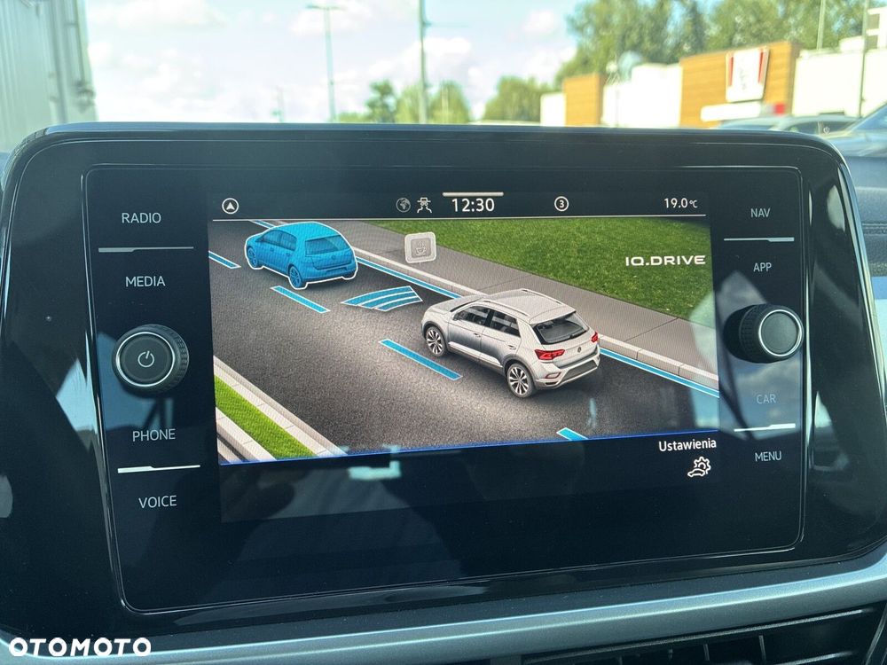 Volkswagen T-Roc - 20