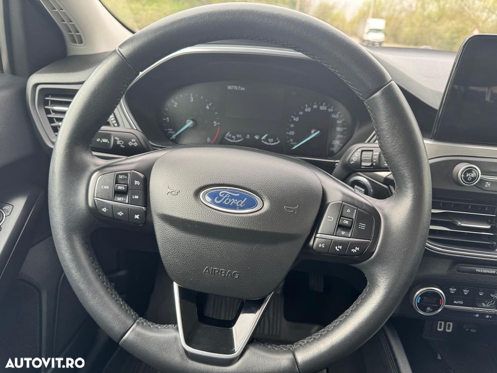 Ford Focus 1.5 EcoBlue Titanium - 14