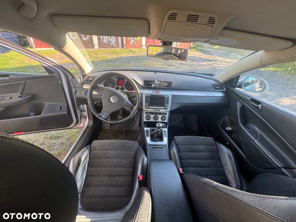 Volkswagen Passat 2.0 TSI Highline - 4