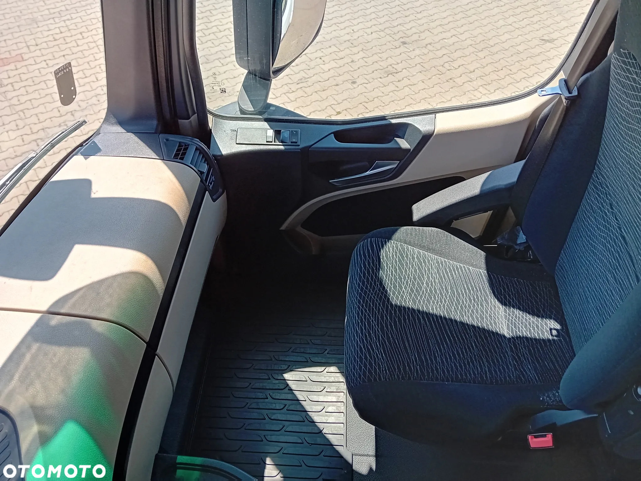 Mercedes-Benz ACTROS 5 1851 LS - 14