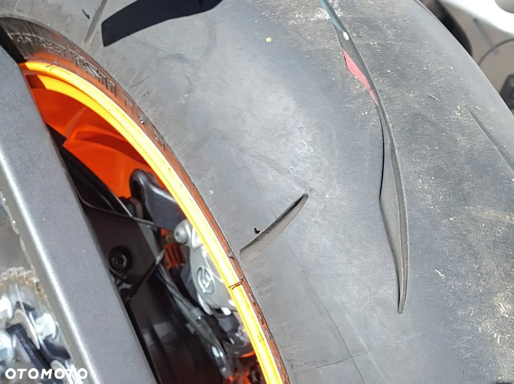KTM Super Duke - 21