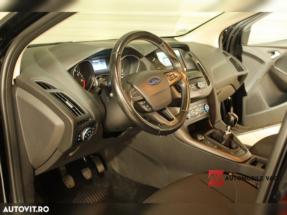 Ford Focus 1.5 TDCi DPF Start-Stopp-System Business - 19