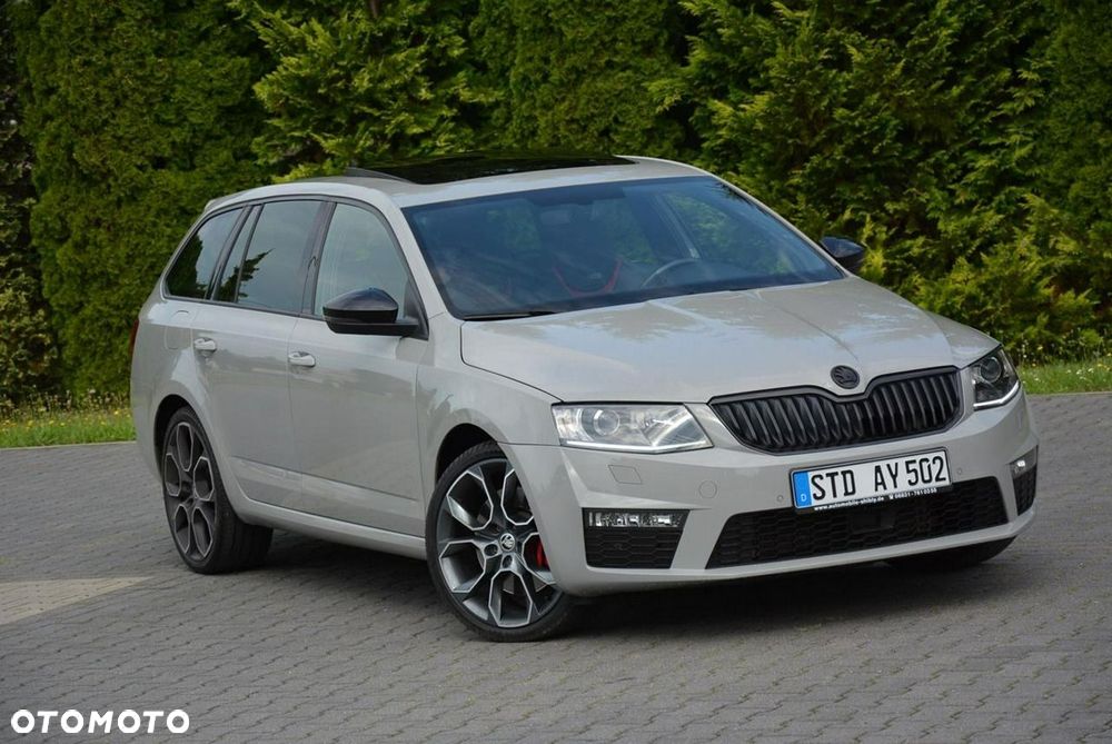 Skoda Octavia 2.0 TSI RS 230 DSG - 9
