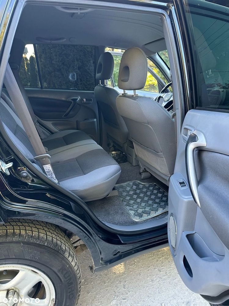 Toyota RAV4 4x4 - 20