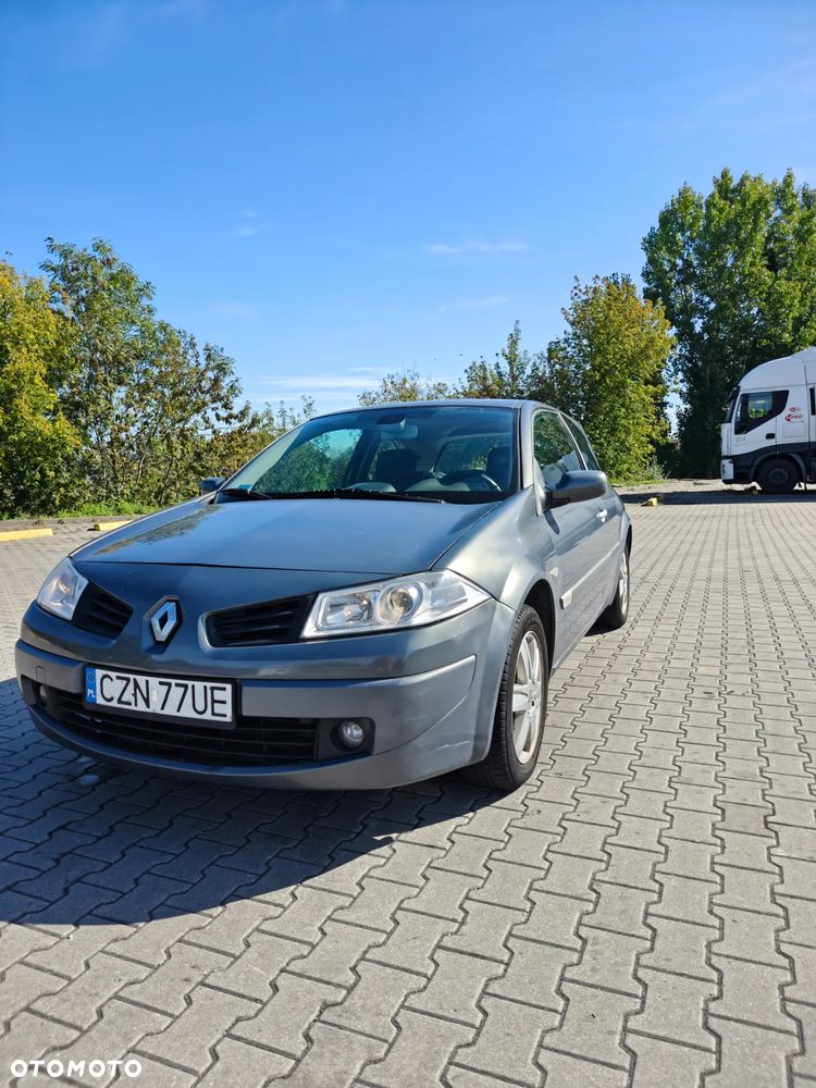 Renault Megane 1.5 dCi Privilege - 1