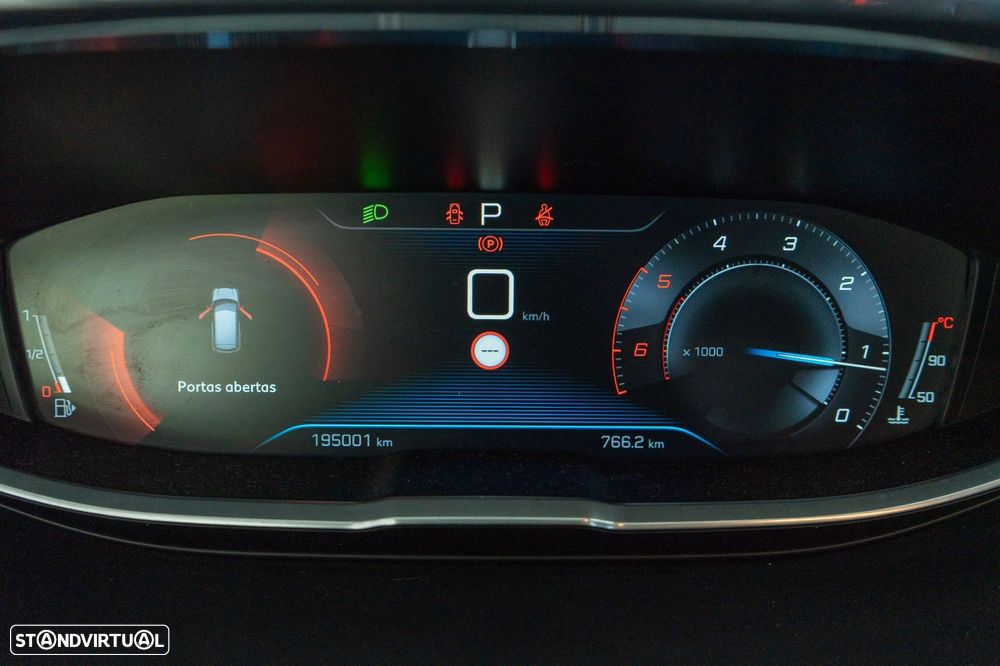 Peugeot 3008 1.5 BlueHDi Active Pack EAT8 - 5