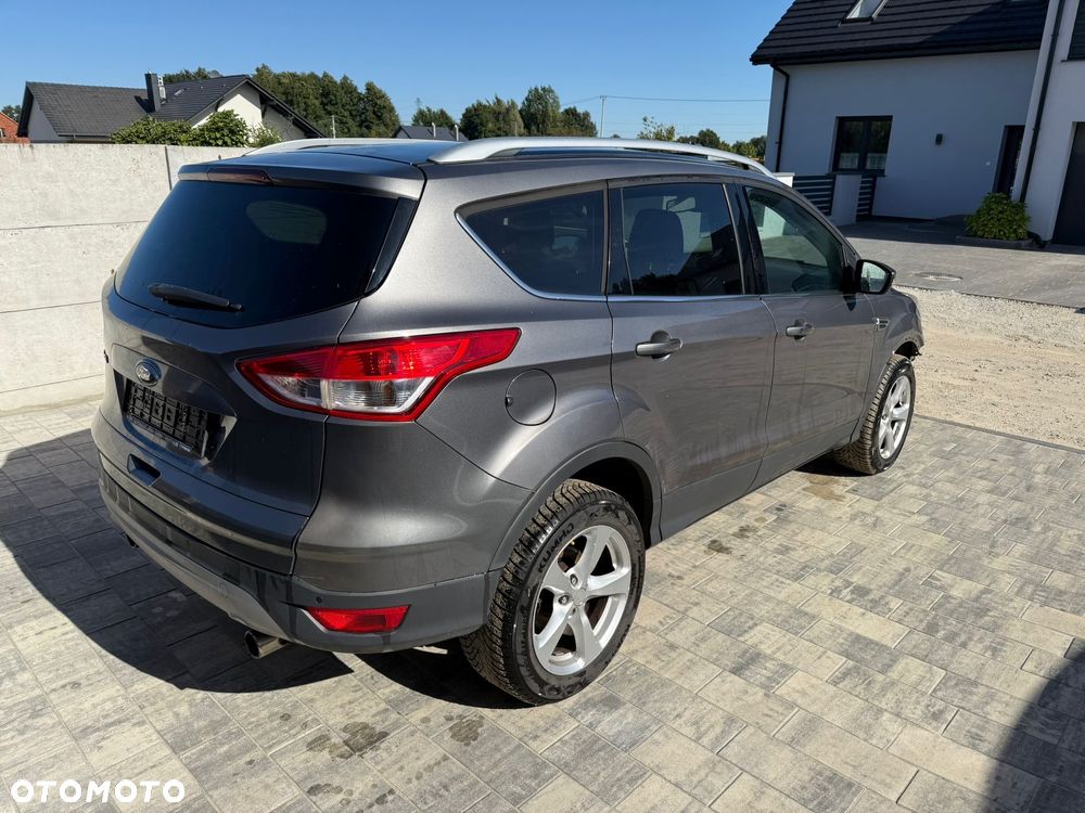 Ford Kuga 2.0 TDCi 2x4 SYNC - 16