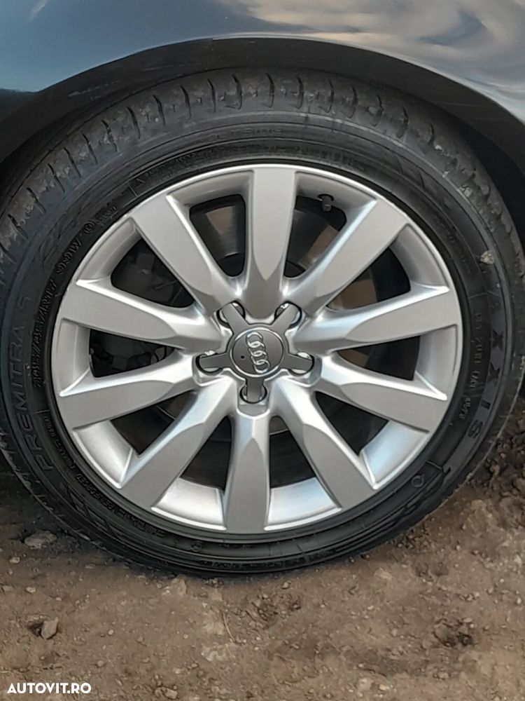 Audi A4 2.0 TDI Multitronic Avant - 2