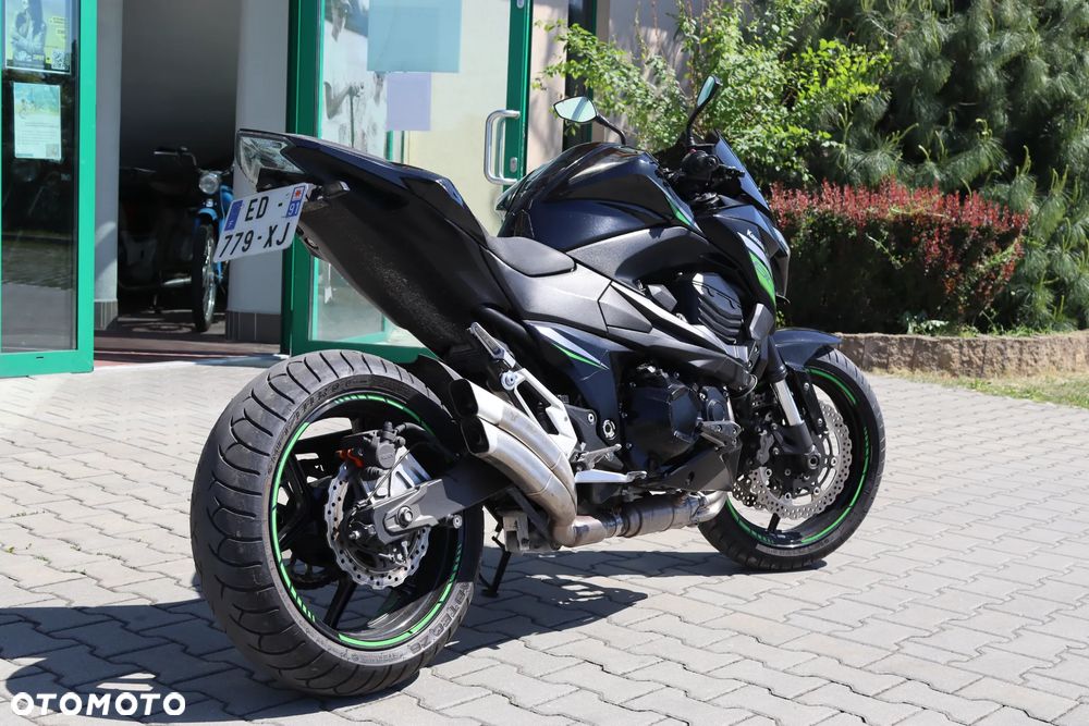 Kawasaki Z - 8