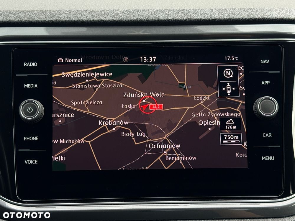 Volkswagen T-Roc 1.5 TSI OPF DSG R-Line - 22