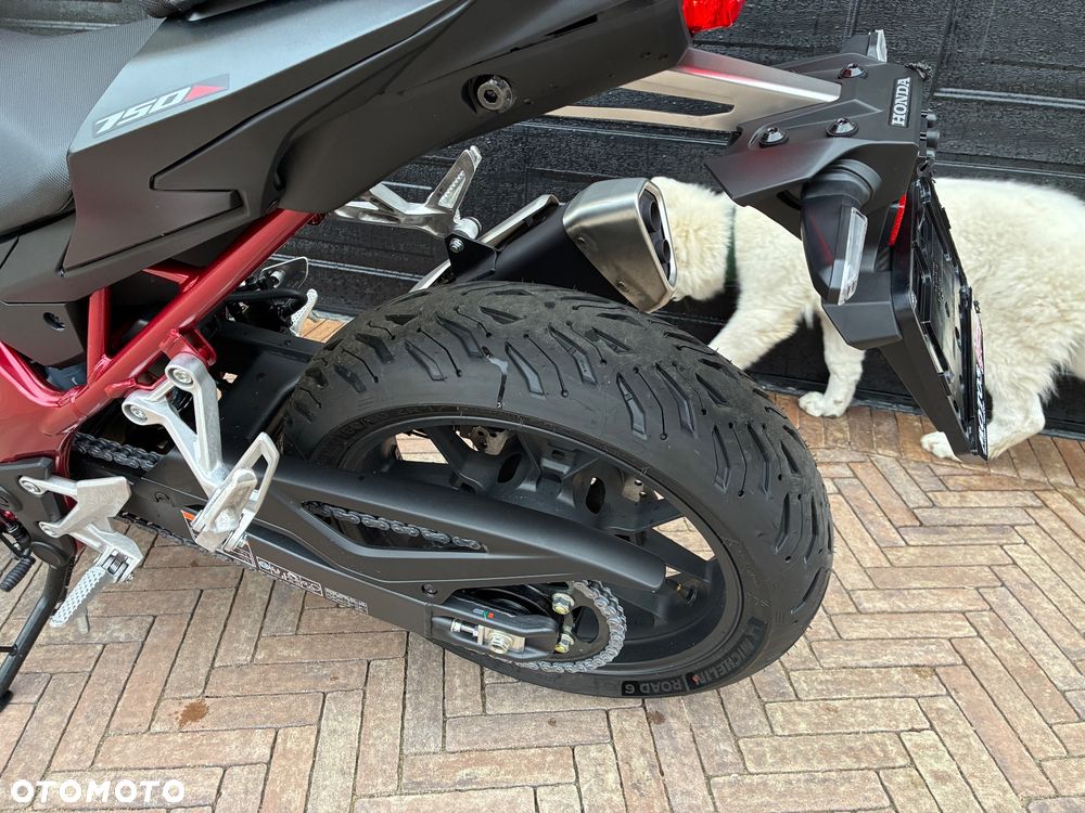 Honda CB - 16