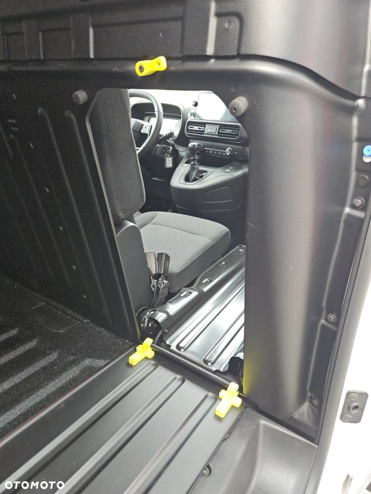 Toyota Proace City - 21