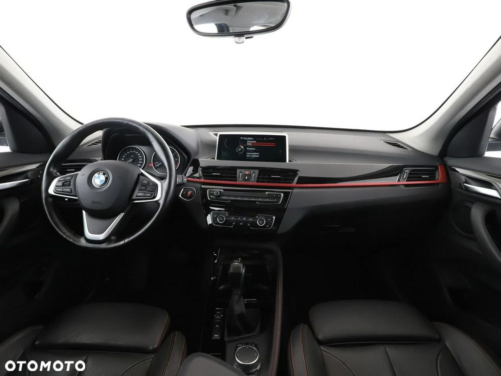 BMW X1 xDrive18d Sport Line - 16