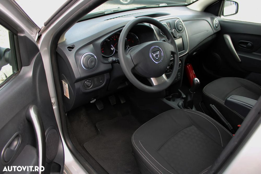 Dacia Logan TCe 90 S&S Laureate - 6