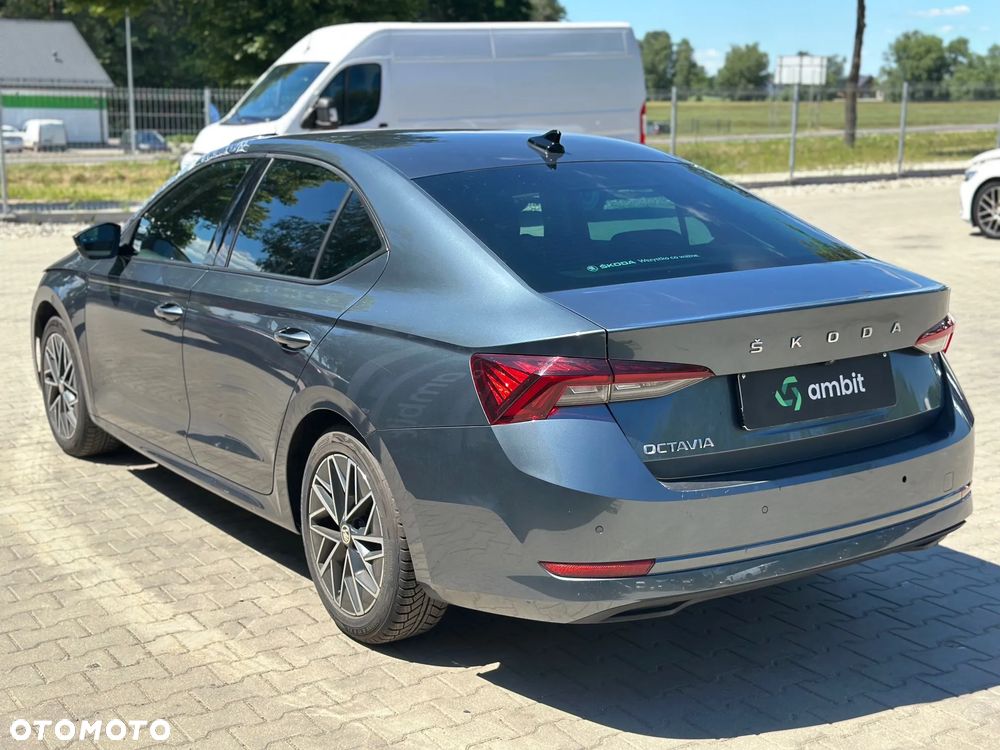 Skoda Octavia - 7