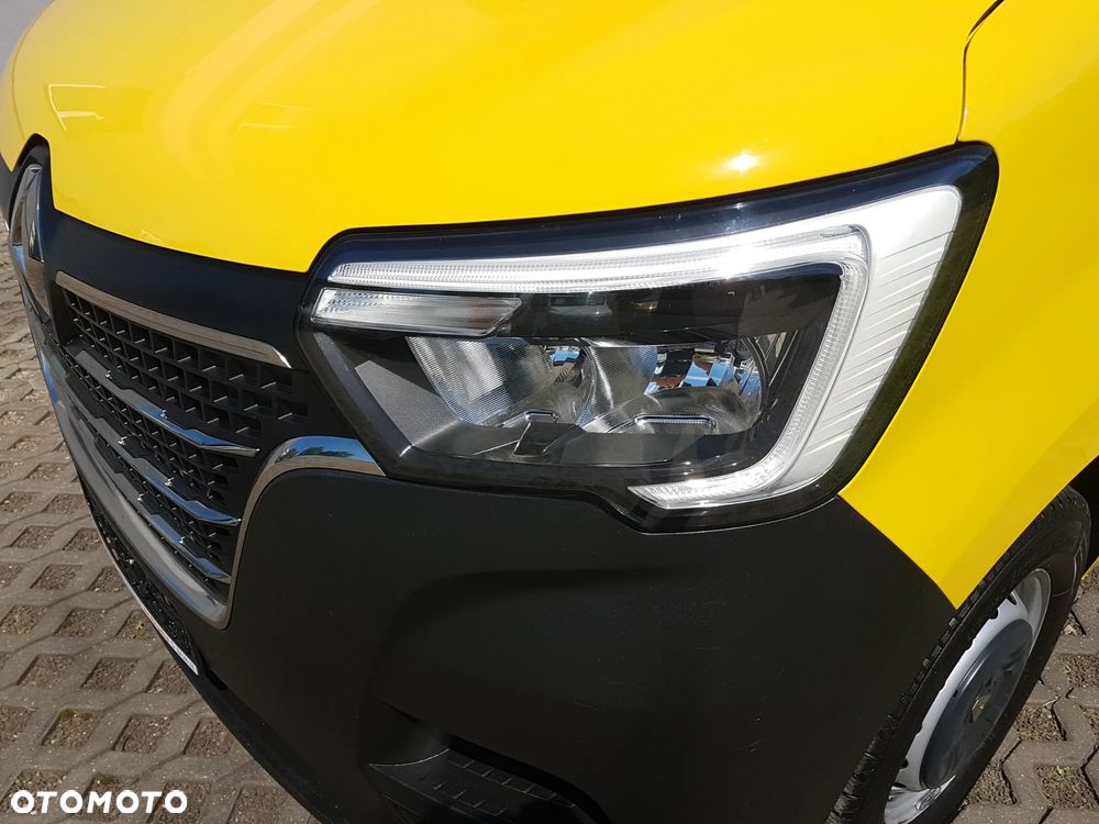 Renault MASTER KONTENER 8EP 4,22x2,24x2,24 KLIMA KRAJOWY MANUAL  6-BIEGÓW - 31