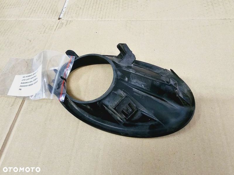 nissan qashqai 1 i j10 lift kratka ramka atrapa halogenu prawy przód - 1