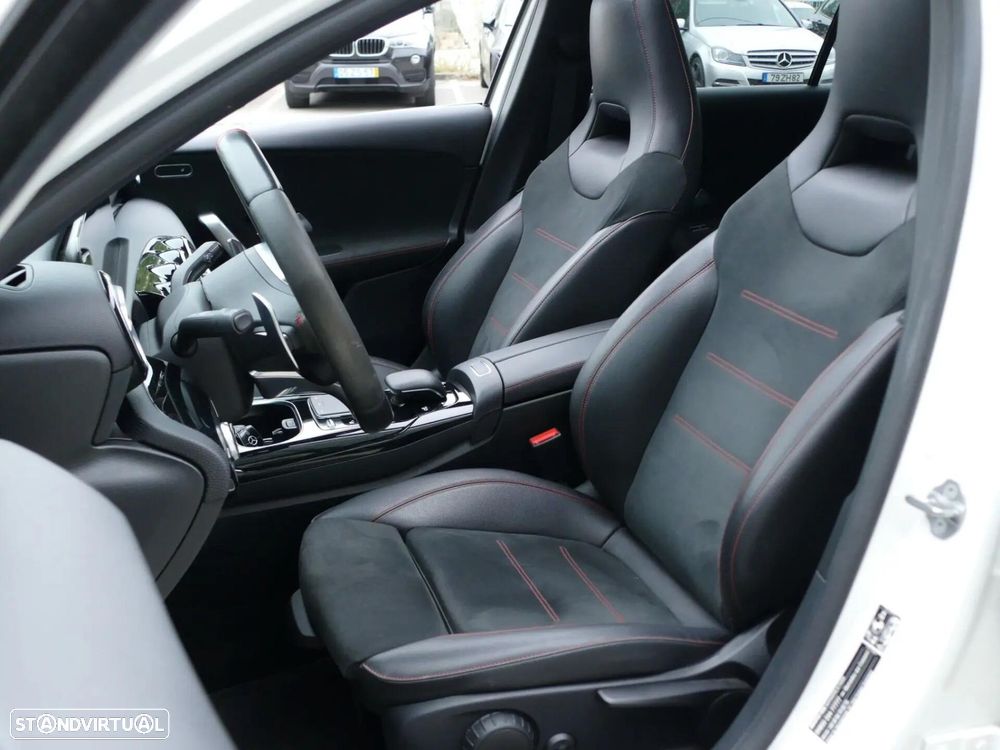 Mercedes-Benz A 35 AMG 4Matic - 27