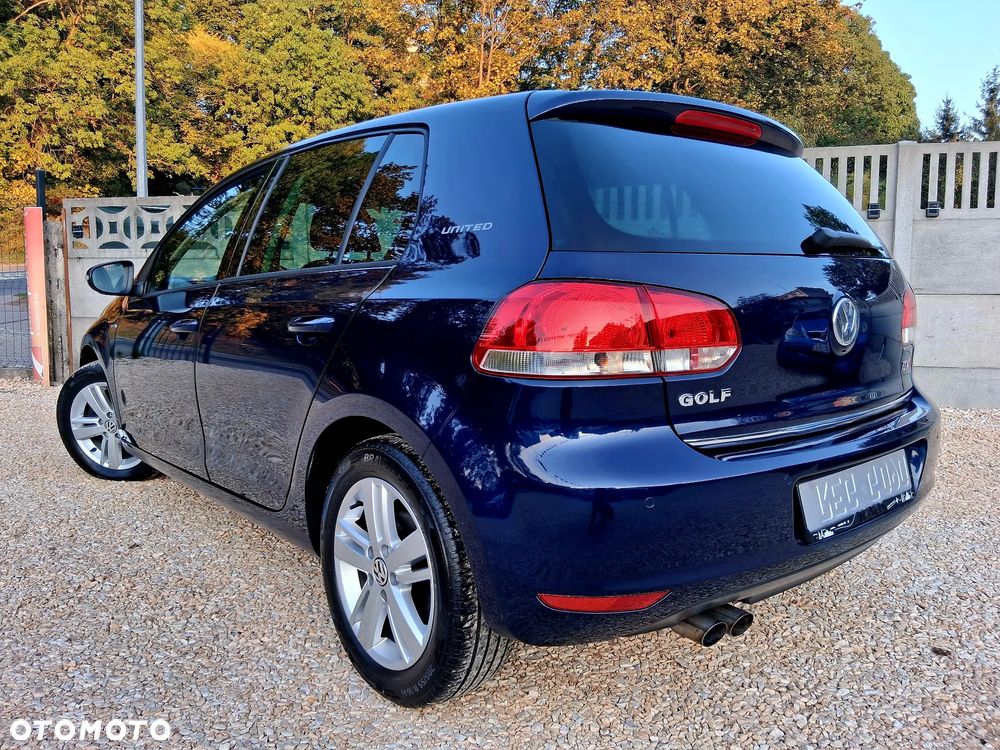 Volkswagen Golf 2.0 TDI DPF MATCH - 2