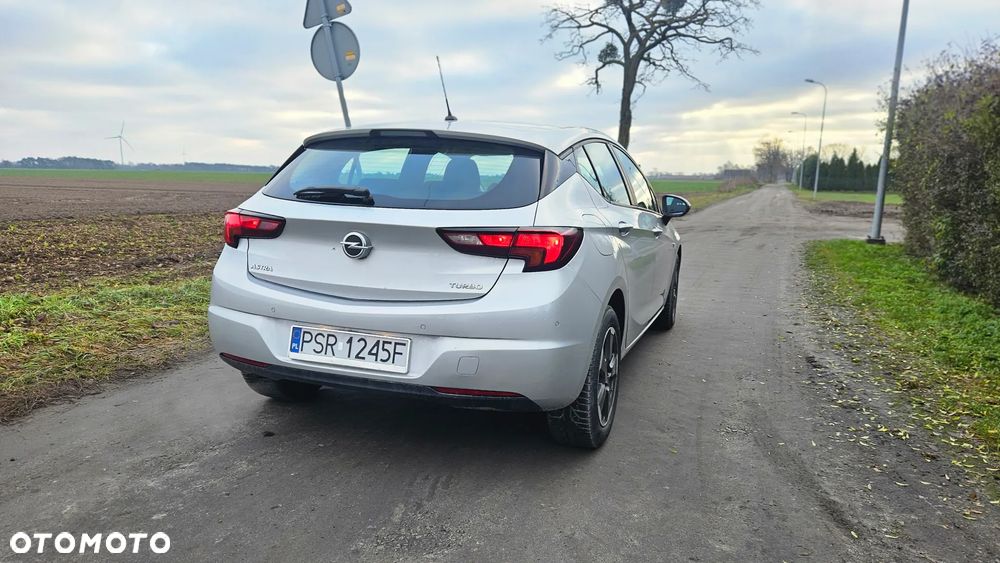 Opel Astra 1.4 T Dynamic - 4