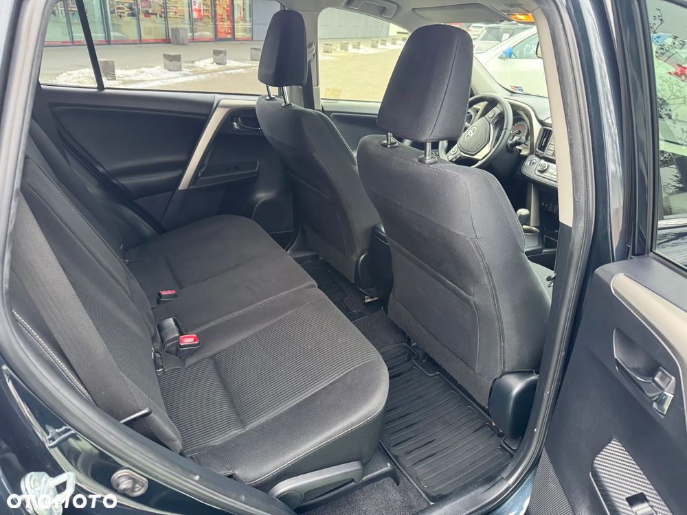 Toyota RAV4 - 14
