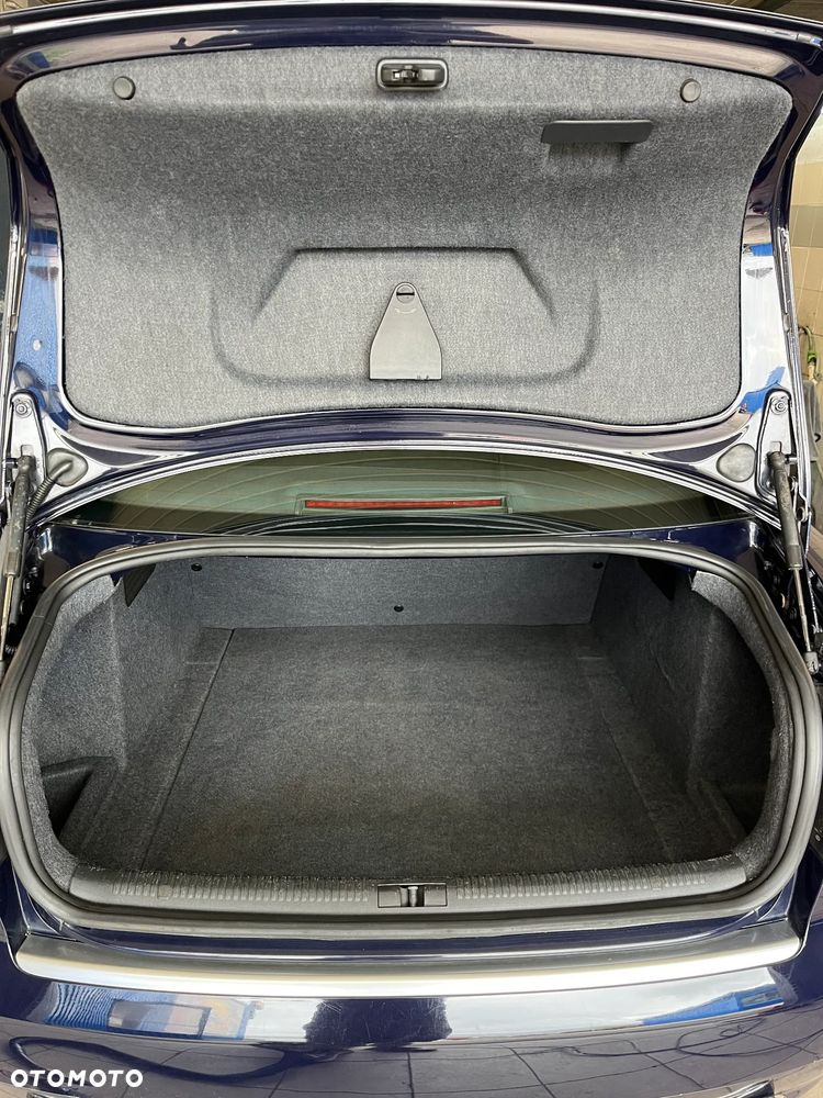 Audi A4 Limousine - 17