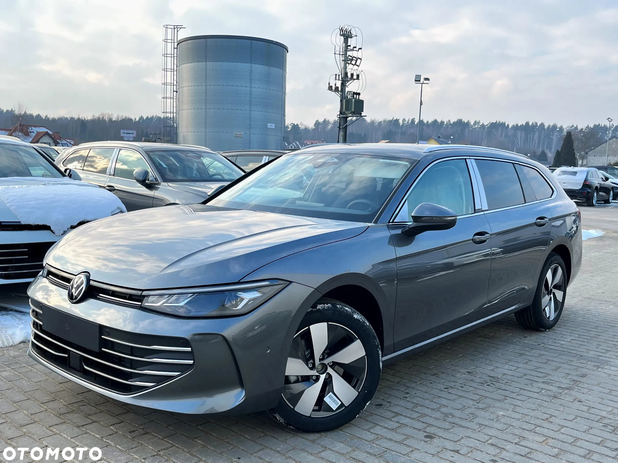 Volkswagen Passat 2.0 TDI SCR Business DSG - 2