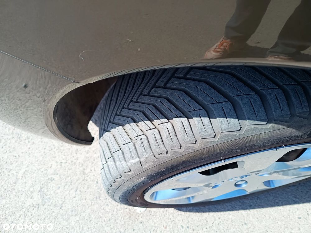 Peugeot 3008 1.6 Access - 22