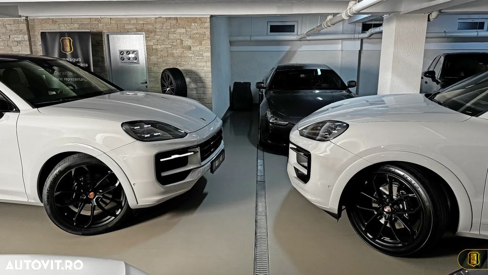 Porsche Cayenne Coupe - 19
