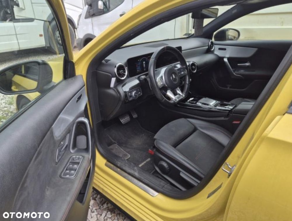 Mercedes-Benz Klasa A 35 AMG 4-Matic 7G-DCT - 5