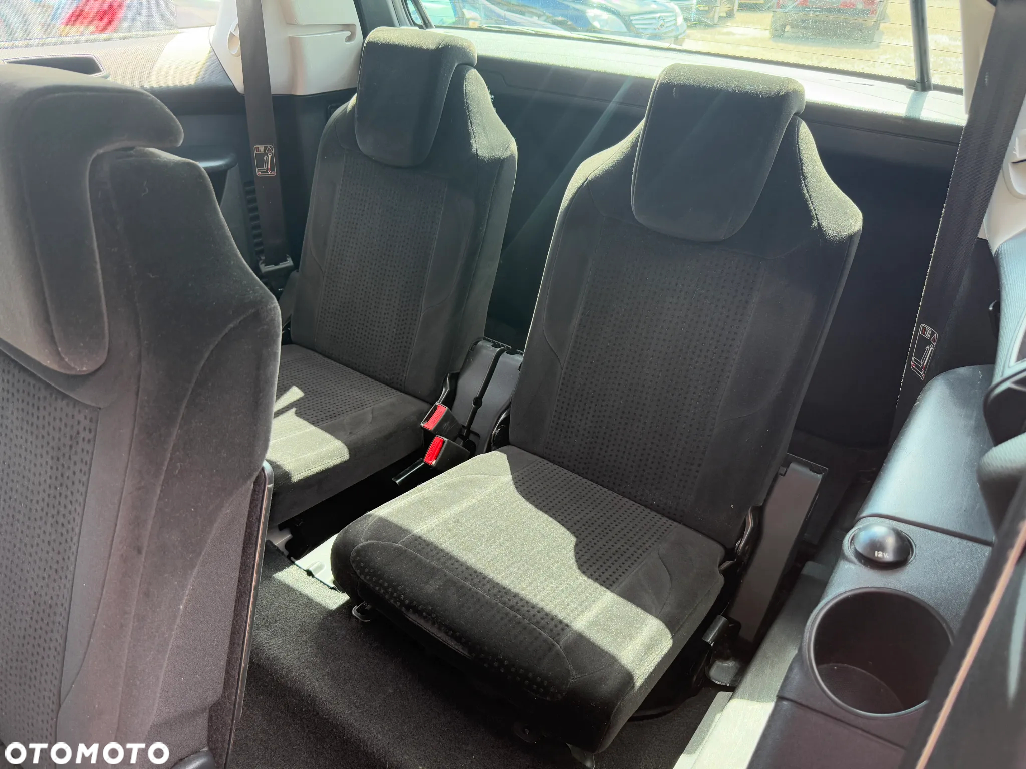 Citroën C4 Grand Picasso 2.0 16V EGS6 Exclusive - 24