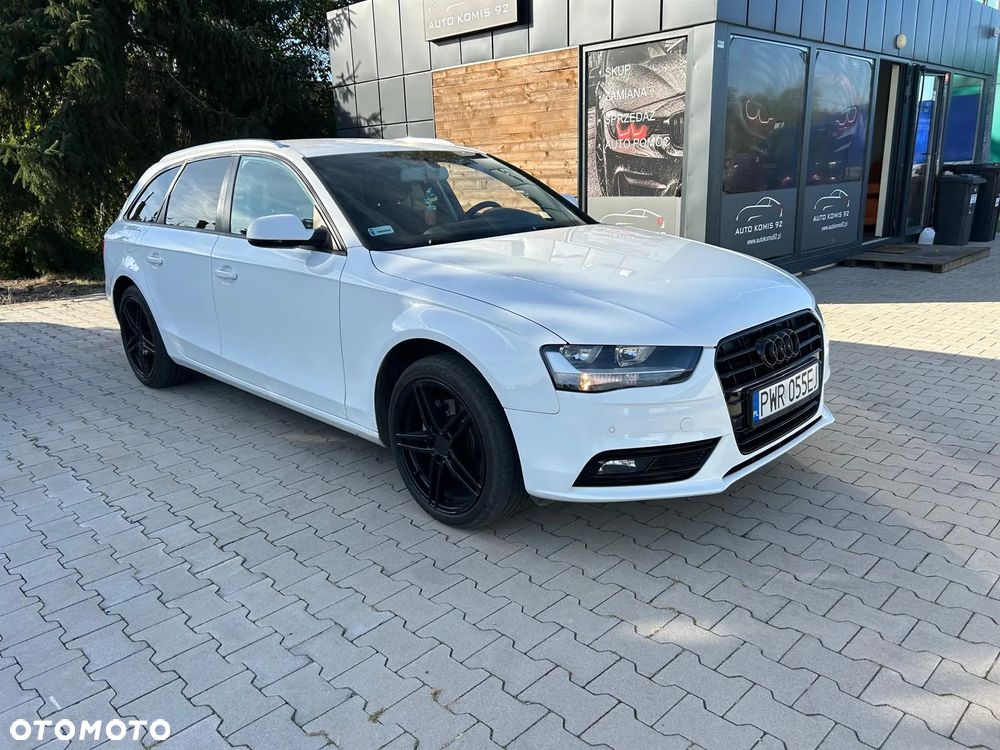 Audi A4 - 1