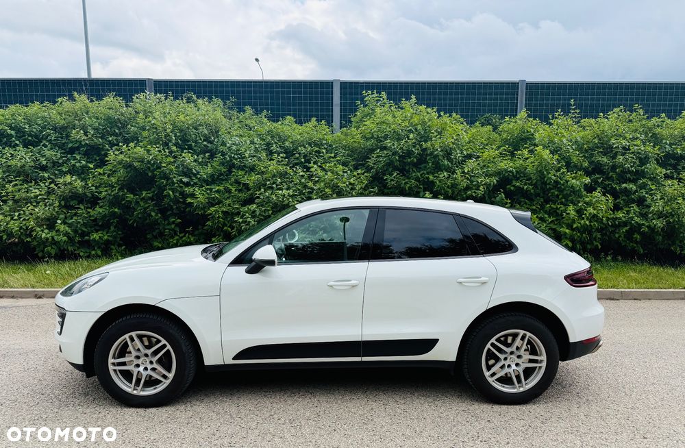 Porsche Macan - 2