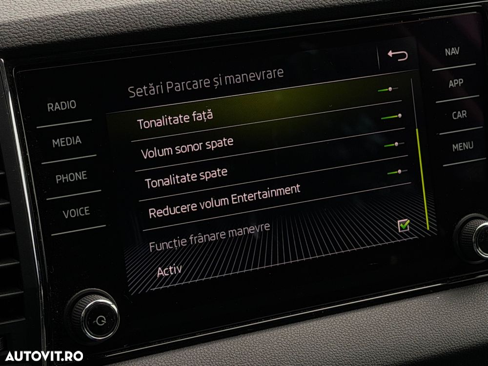 Skoda Karoq 1.6 TDI SCR Style - 30