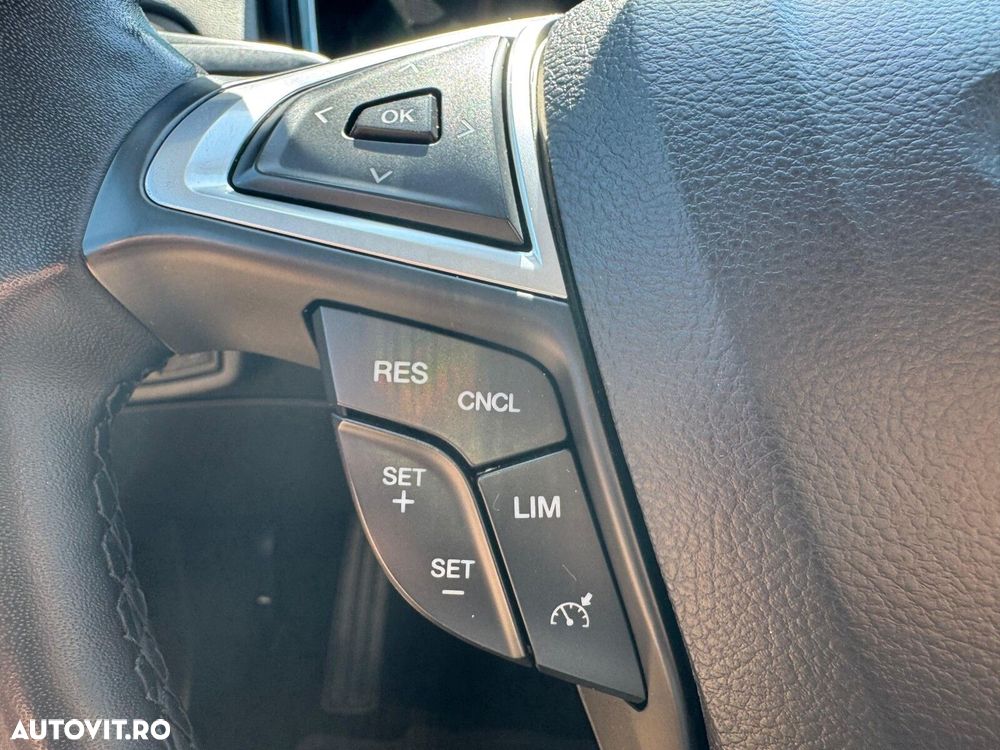 Ford Mondeo - 15
