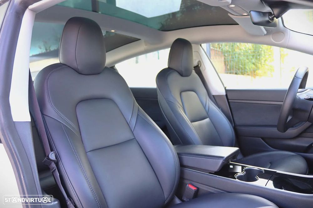Tesla Model 3 Standard RWD Plus - 25