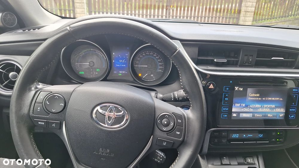 Toyota Auris - 11