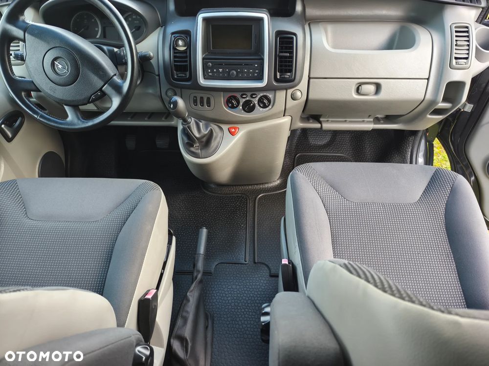 Opel VIVARO - 25