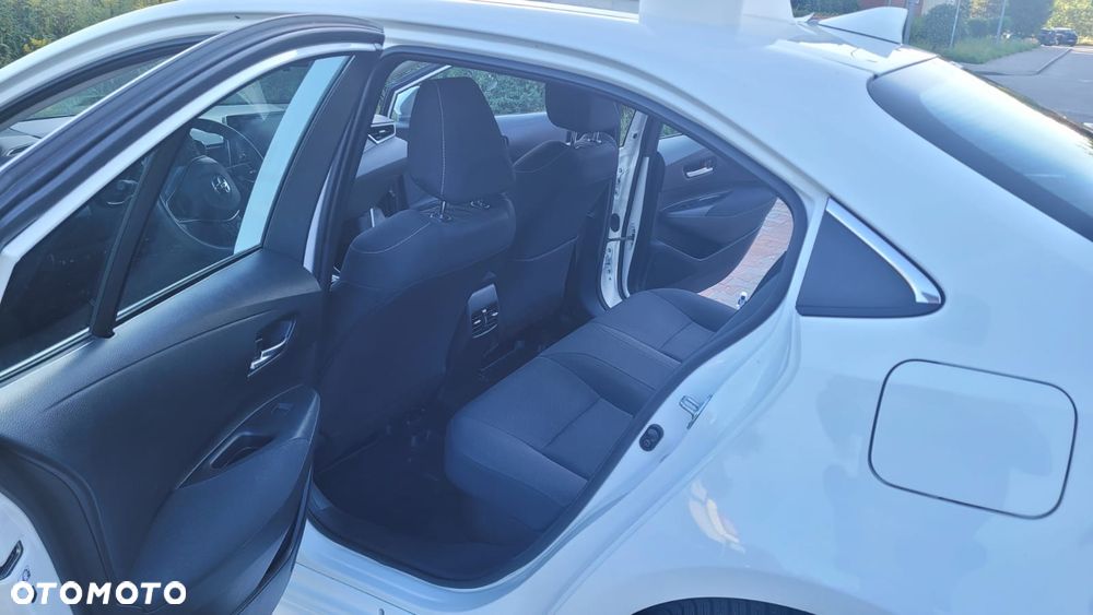 Toyota Corolla 1.8 Hybrid Active - 10