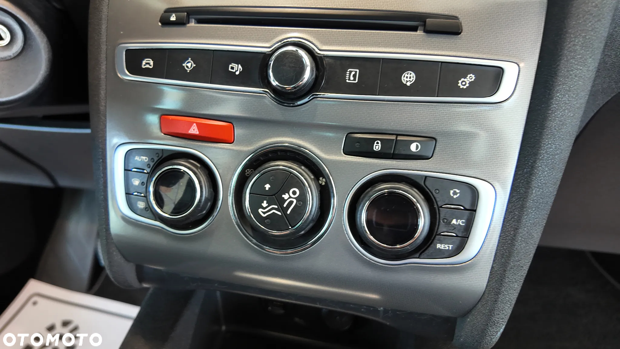 Citroën C4 BlueHDi 100 Business Class - 38