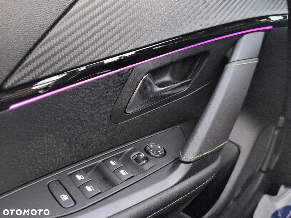 Peugeot 208 1.2 mHEV GT - 12