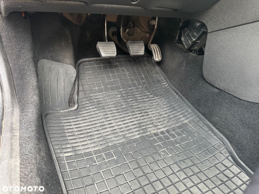 Peugeot 206 1.1 XR - 18