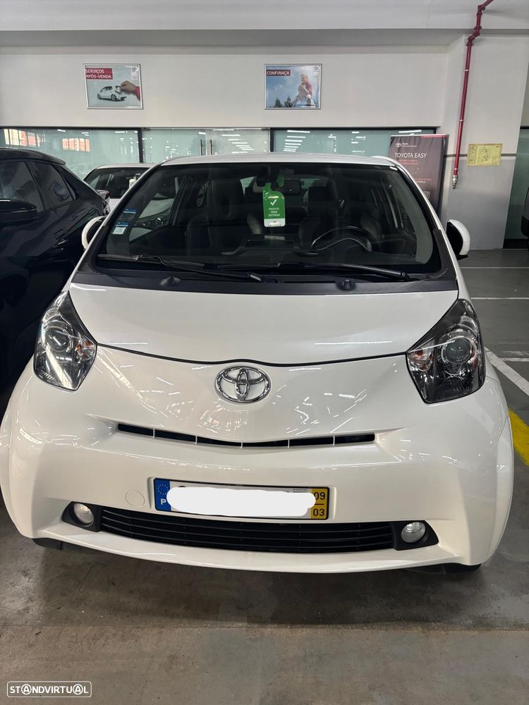 Toyota iQ 1.4 D-4D - 1