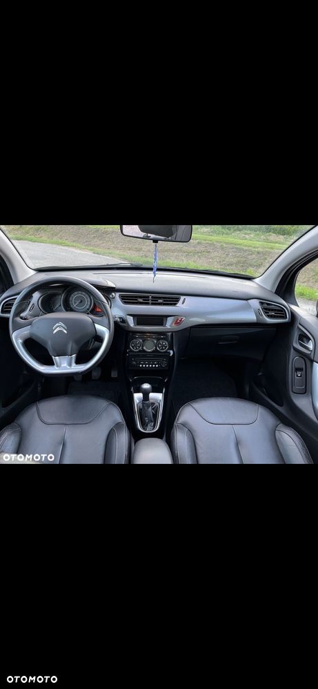 Citroën C3 Pure Tech (VTi) 82 Exclusive - 10
