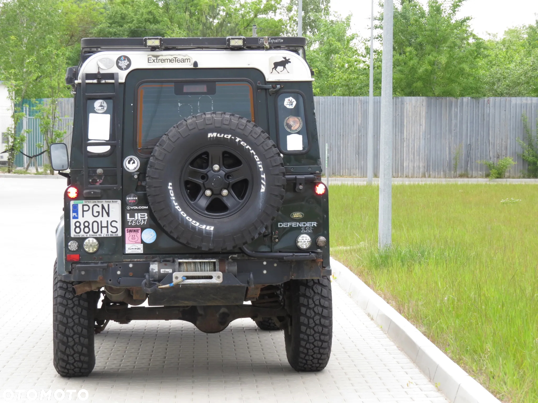 Land Rover Defender - 13