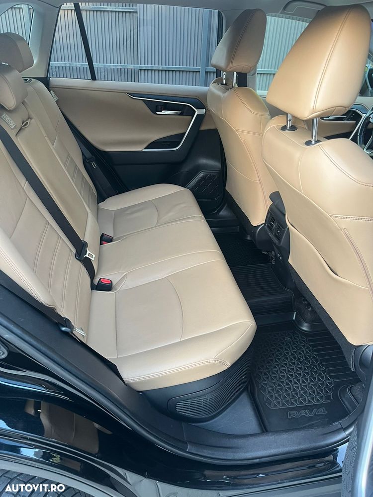 Toyota RAV4 2.5 VVT-iE 4x4 Luxury - 11