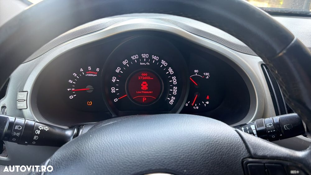 Kia Sportage - 8